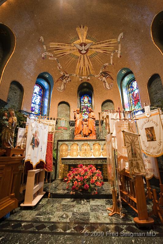 20090828_213225 D300.jpg - Interior, Sainte Anne de Beaupre